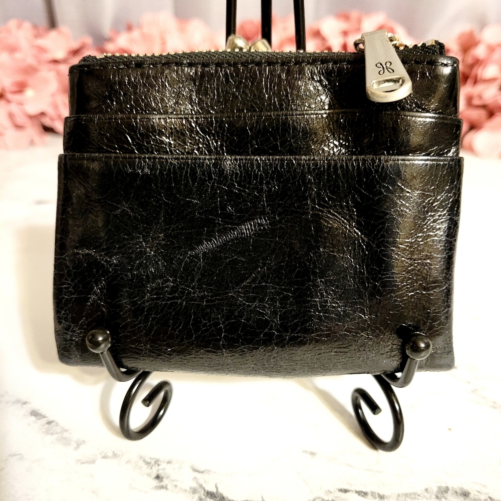 HOBO Shiny Black Patent Leather Small 'Peg' Wallet With Wanderlust Lining - Picture 4 of 6